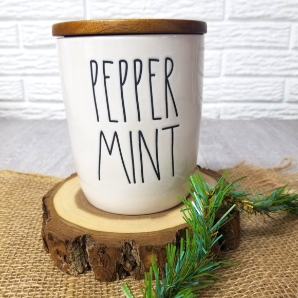 Rae Dunn Other - 🎉HP🎉Rae Dunn peppermint lidded crock